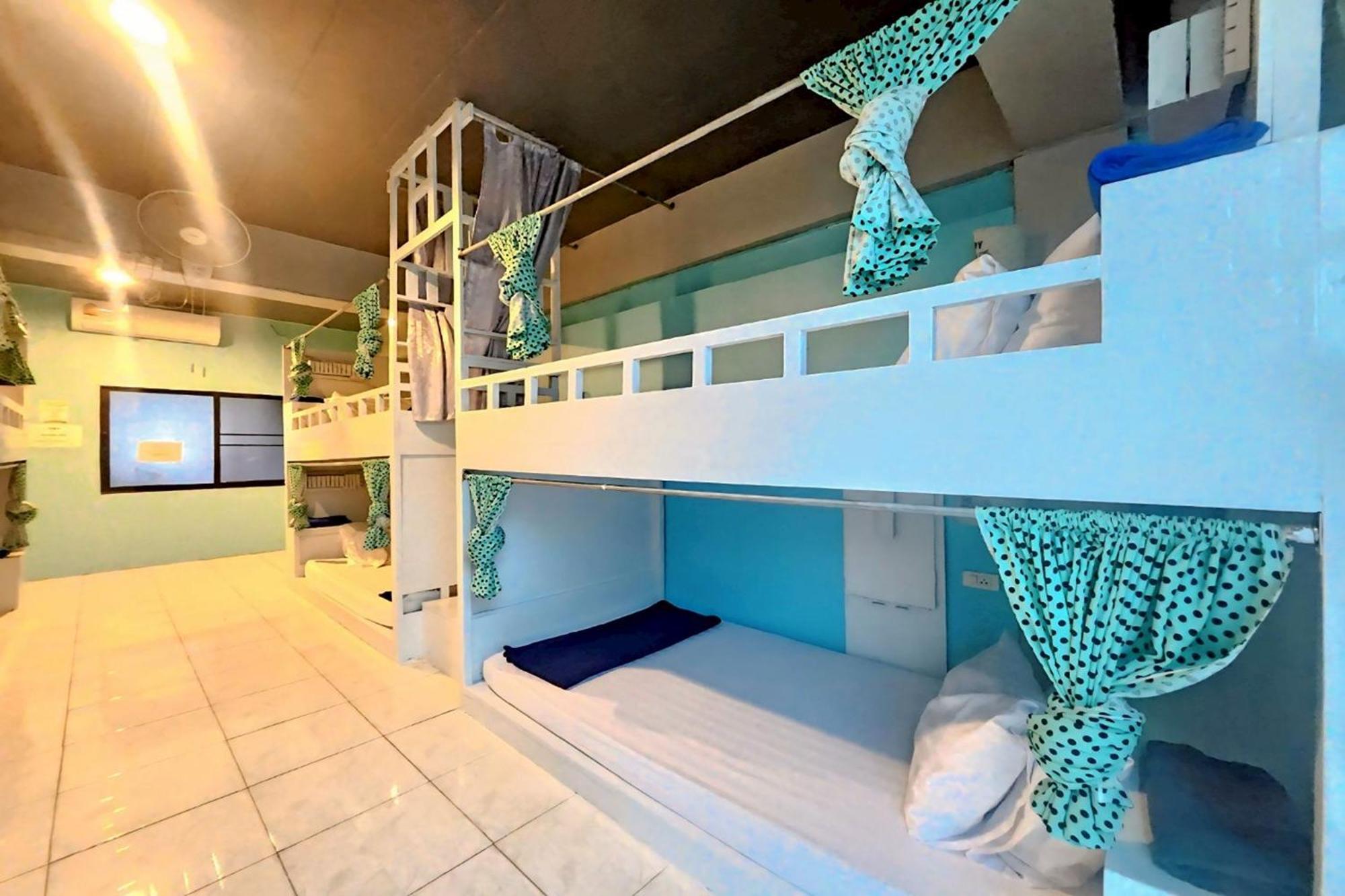 Me U Hostel&Tour Chiang Mai Buitenkant foto