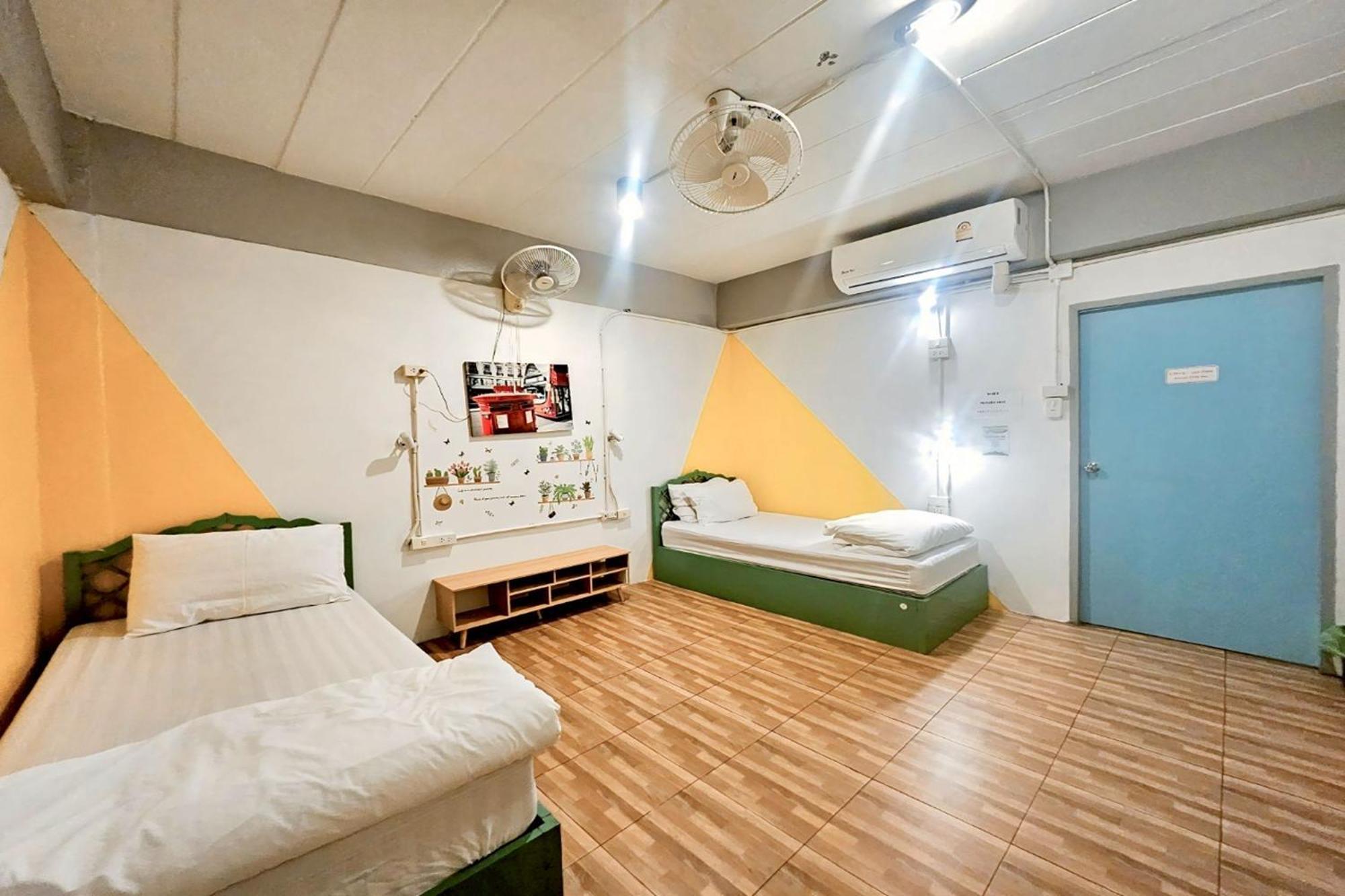 Me U Hostel&Tour Chiang Mai Buitenkant foto
