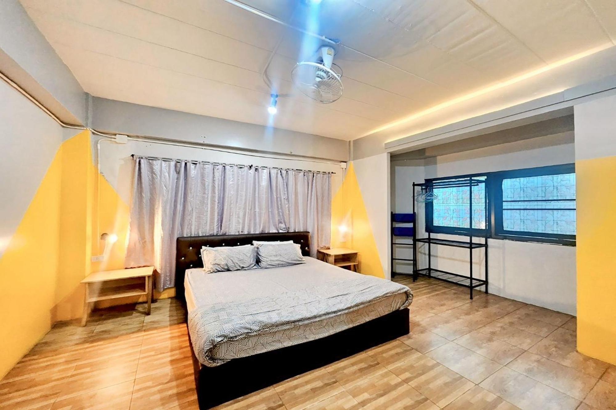 Me U Hostel&Tour Chiang Mai Buitenkant foto