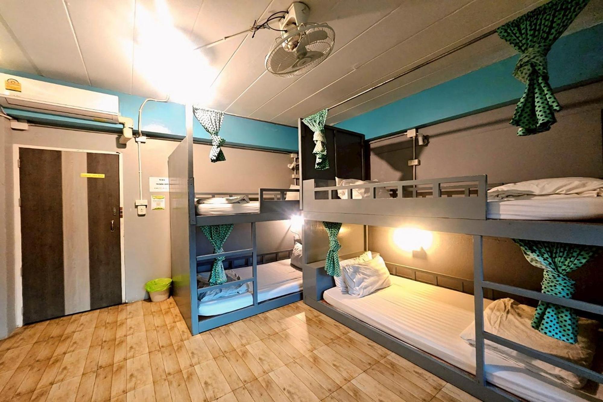 Me U Hostel&Tour Chiang Mai Buitenkant foto
